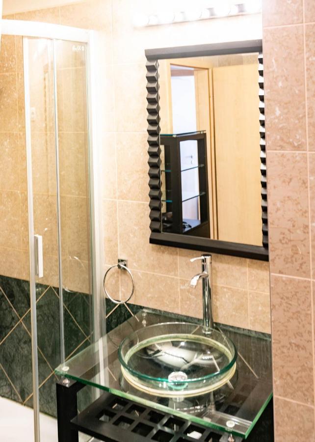 Free Parking! Soho Budapest 101, 4 Ppl, Ac, Superfast Wifi, Tv Extérieur photo